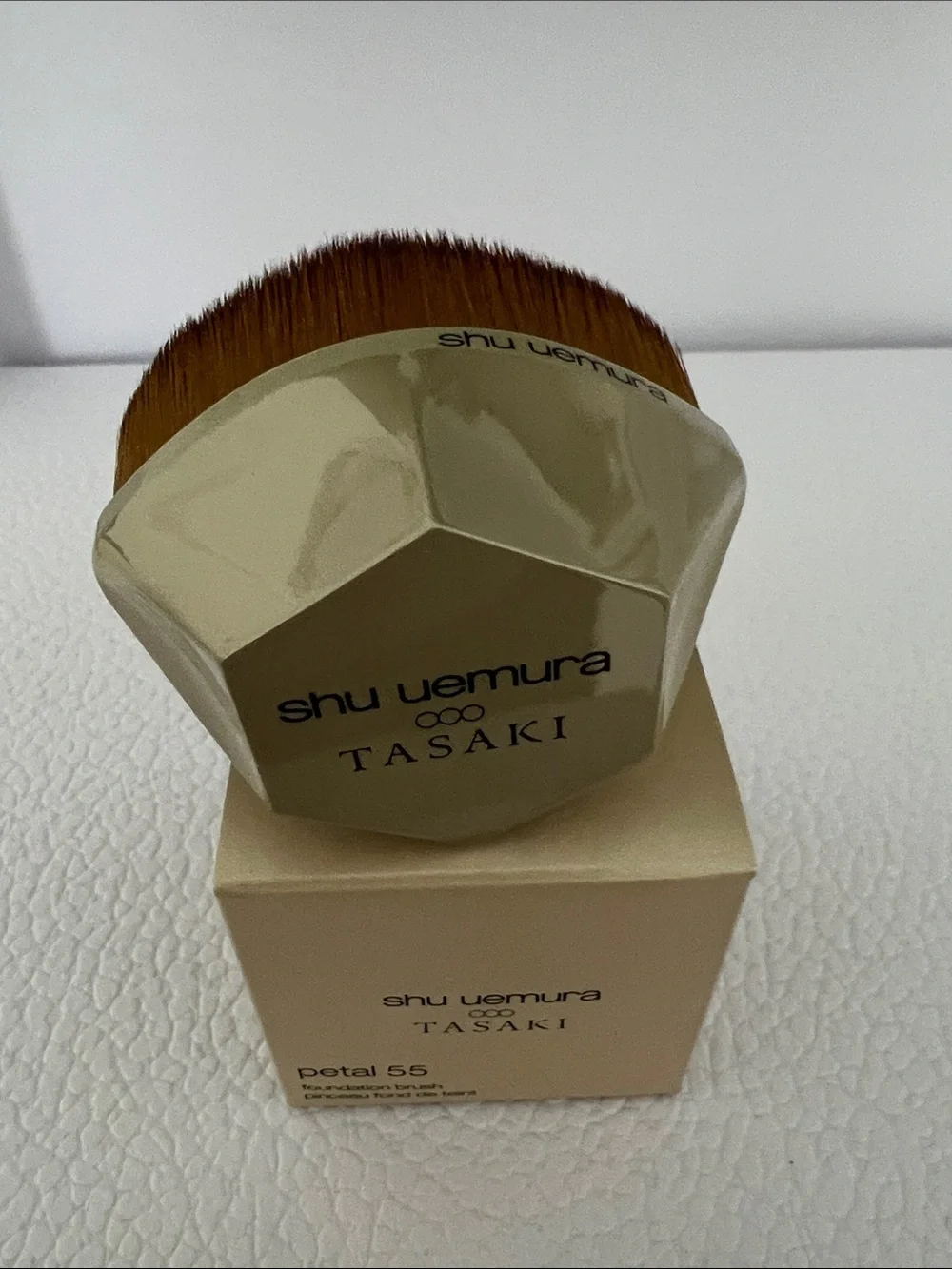 Shu Uemura Petal 55 foundation brush- Tasaki Limited Edition